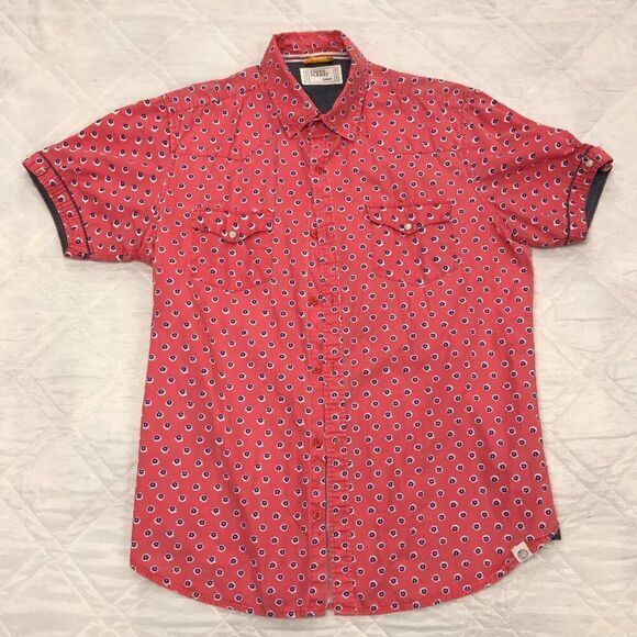 Free Planet 2 pocket button front short sleeve red shirt‎ Large - Picture 1 of 6